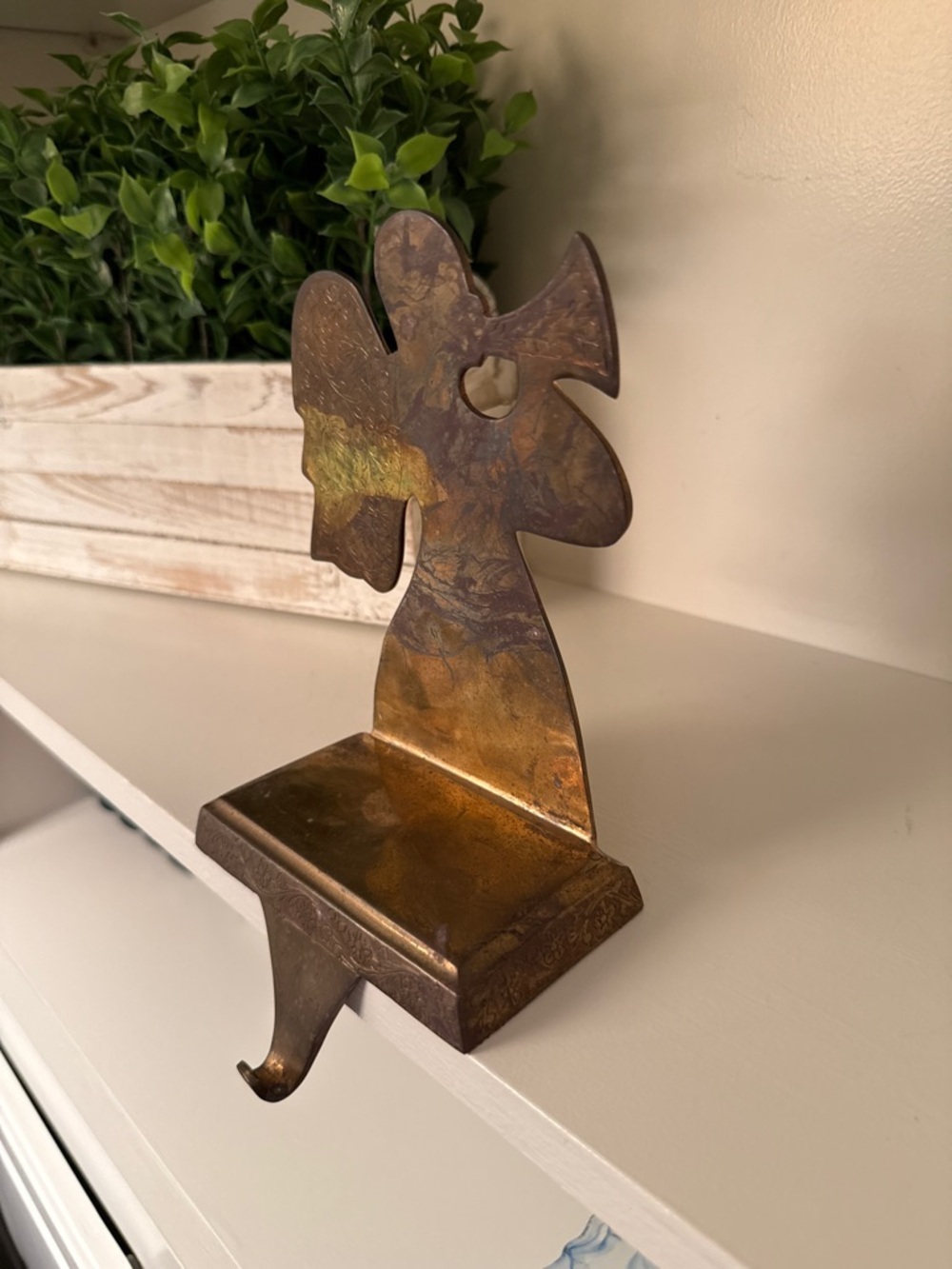 Vintage Solid Brass Angel Christmas 9" Stocking Hanger By Lord & Taylor - Picture 2 of 12